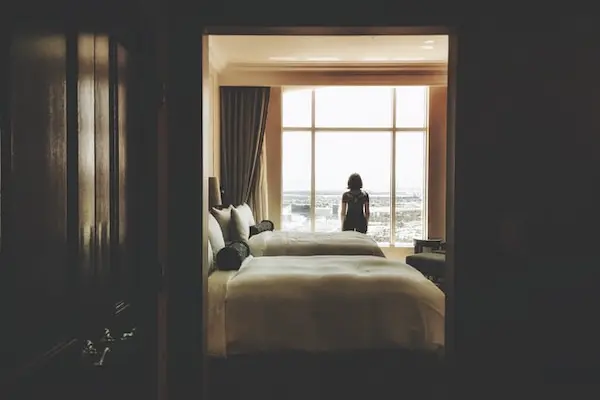hotel-bedroom